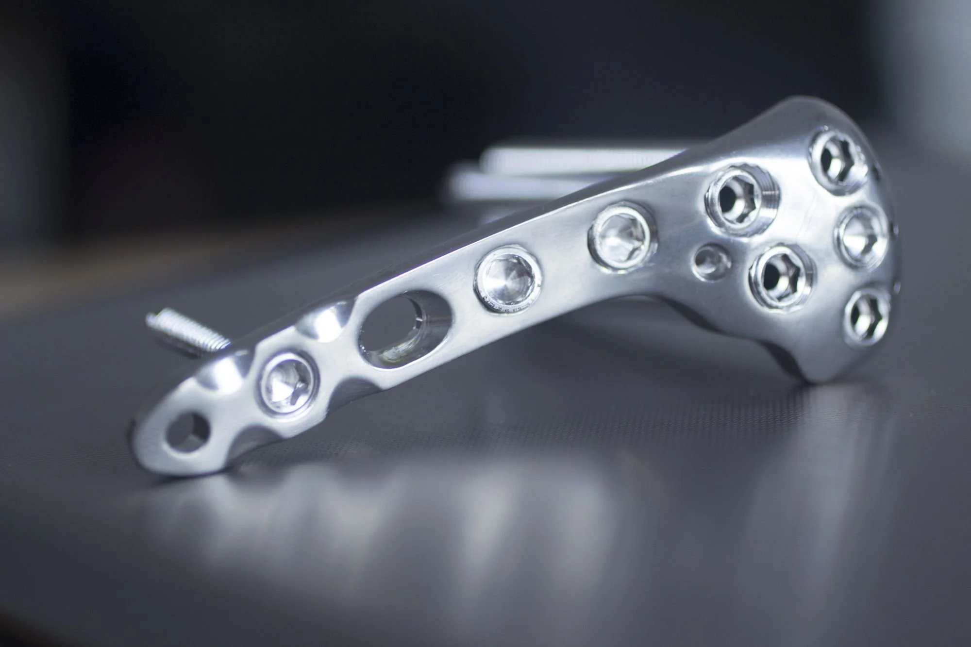 معرفی جامع انواع پلیت‌های ارتوپدی | از انتخاب تا کاربردهای تخصصی + ویدیو